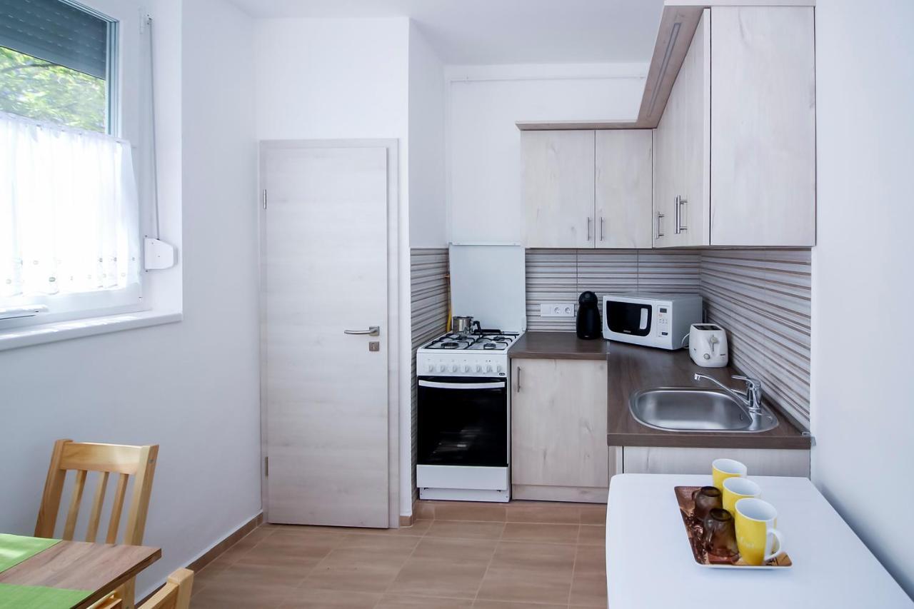 Helios Apartman Szeged Apartment Ngoại thất bức ảnh
